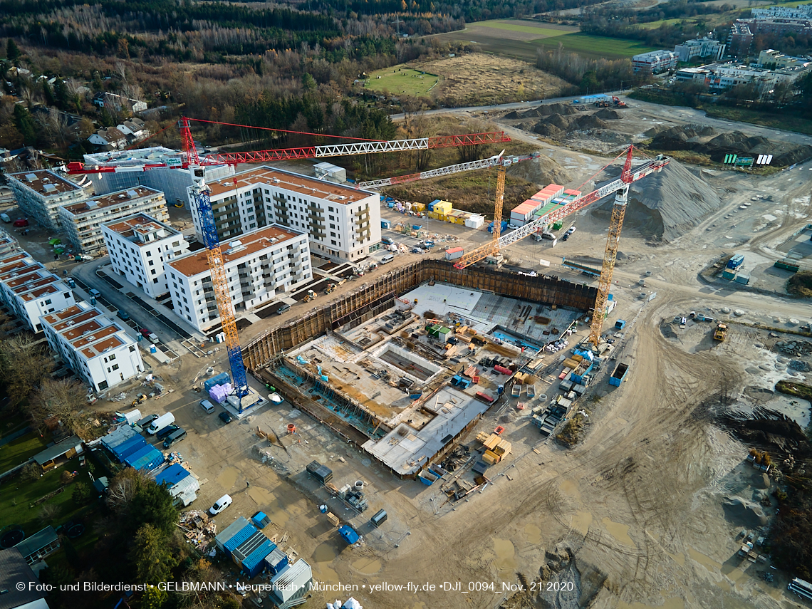 21.11.2020 - Piederstrorfer Gelände und Alexisquartier in Neuperlach in München